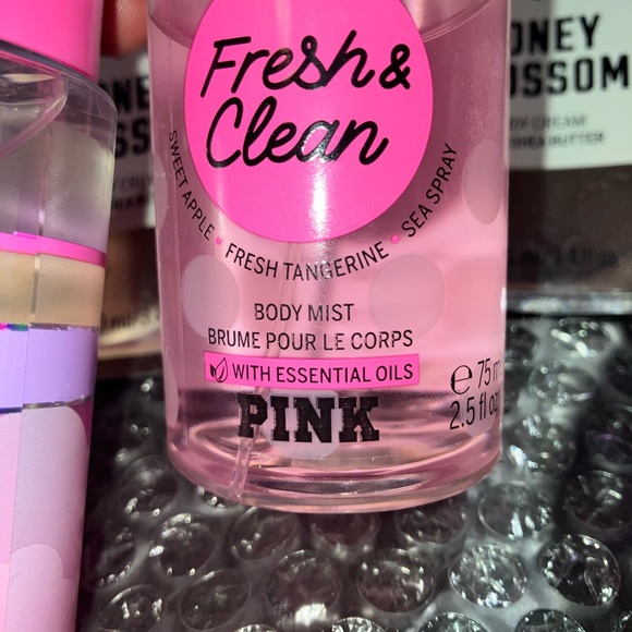 VS PINK Fresh & Clean /Sundaze Mini mists set 2.5oz each NWT - Picture 5 of 5